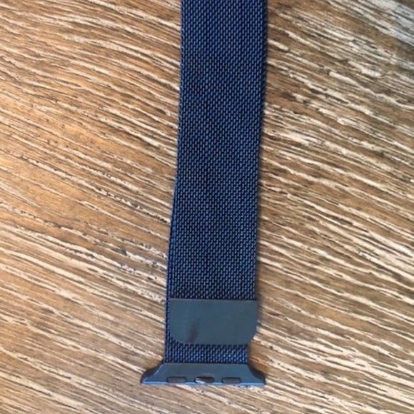 Apple Watch Bands- Mesh/Metal - Picture 2 of 3